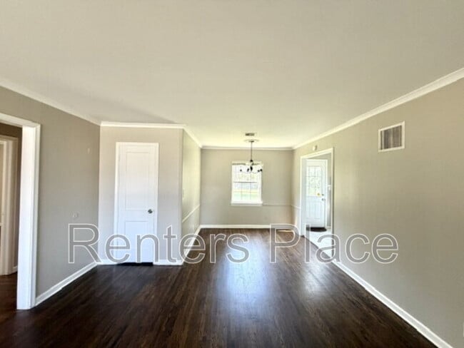 Photo - 1428 E 52nd St