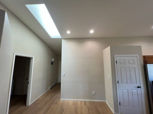 Photo - 5 Burgundy Ct