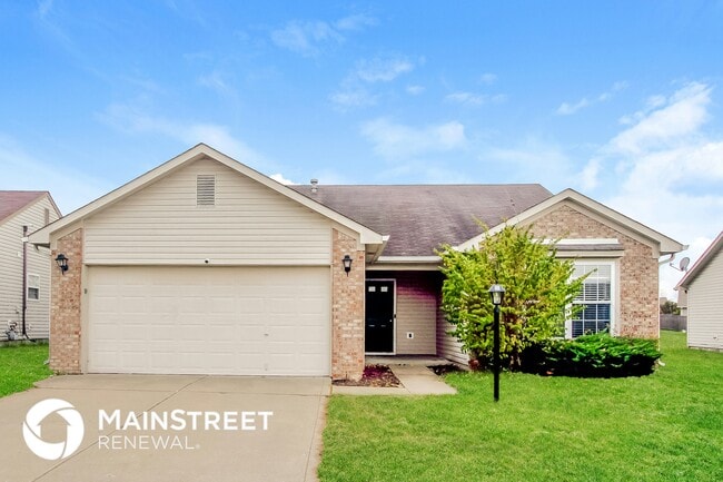 Building Photo - 5530 Wood Hollow Dr