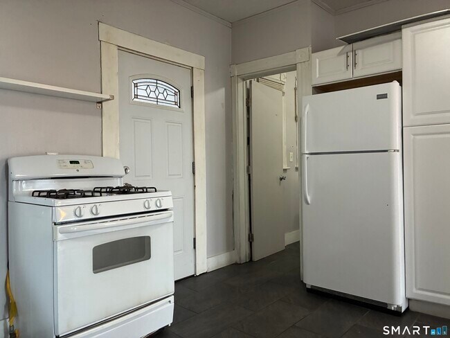 Photo - 70 Center St