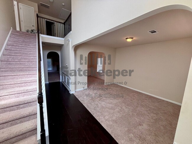 Photo - 4743 Chickadee Ln