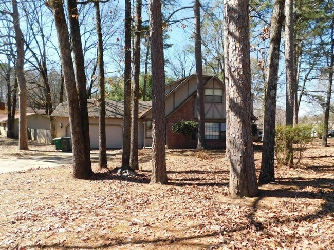 Building Photo - 12721 Valleywood Dr Rental