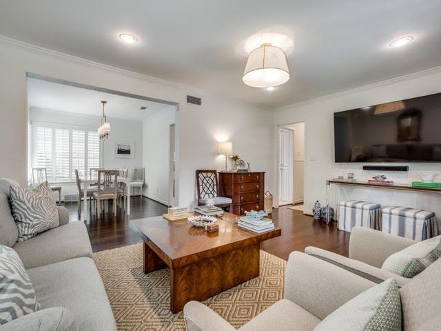 Photo - 6249 Sudbury Dr