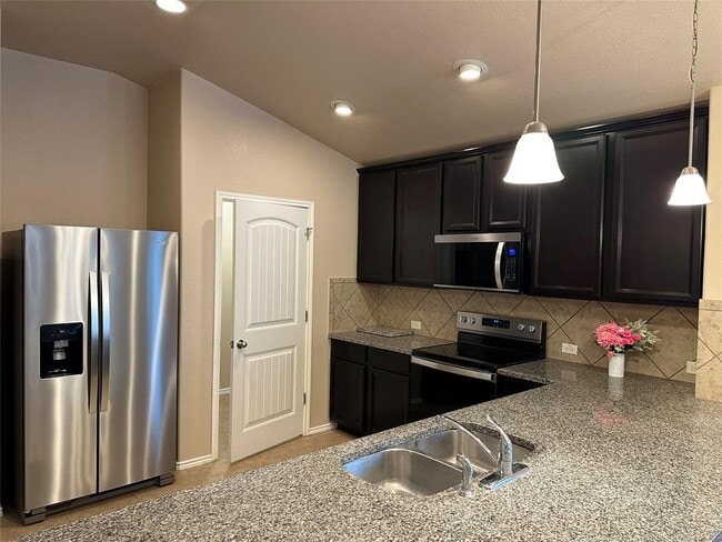 Building Photo - 19013 Mangan Way Rental