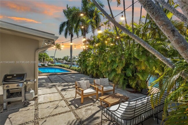 Photo - 12901 Oleander Rd