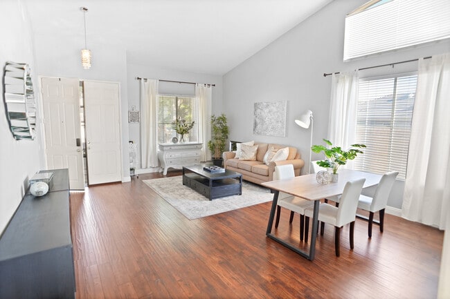 Photo - 29557 Mammoth Ln