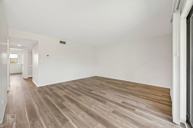 Photo - 210 Fountainview Ln Unit 3A