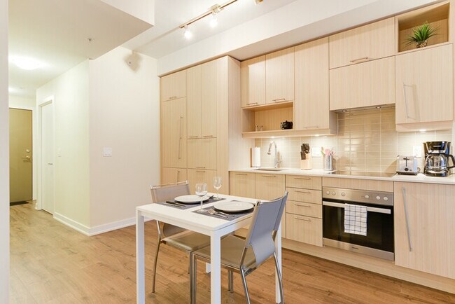 Photo - 219 Adelaide St W Unit ID1034881P