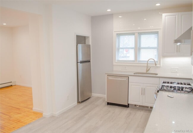 Photo - 152 St James St Unit 1