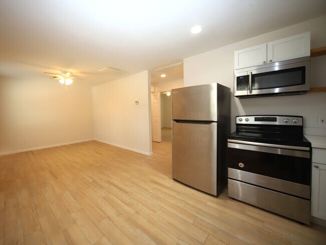 Photo - 6709 Greenhurst St