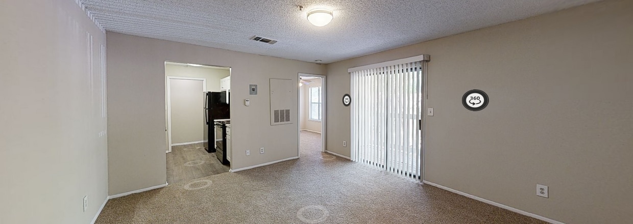 Photo - The 1800 at Barrett Lakes Apartments
