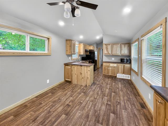 761 Paxton Rd