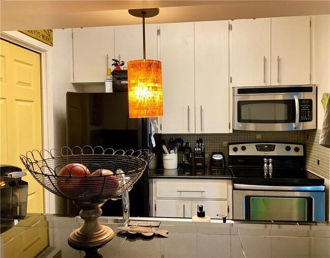 Photo - 6718 Silvermine Dr Unit 702