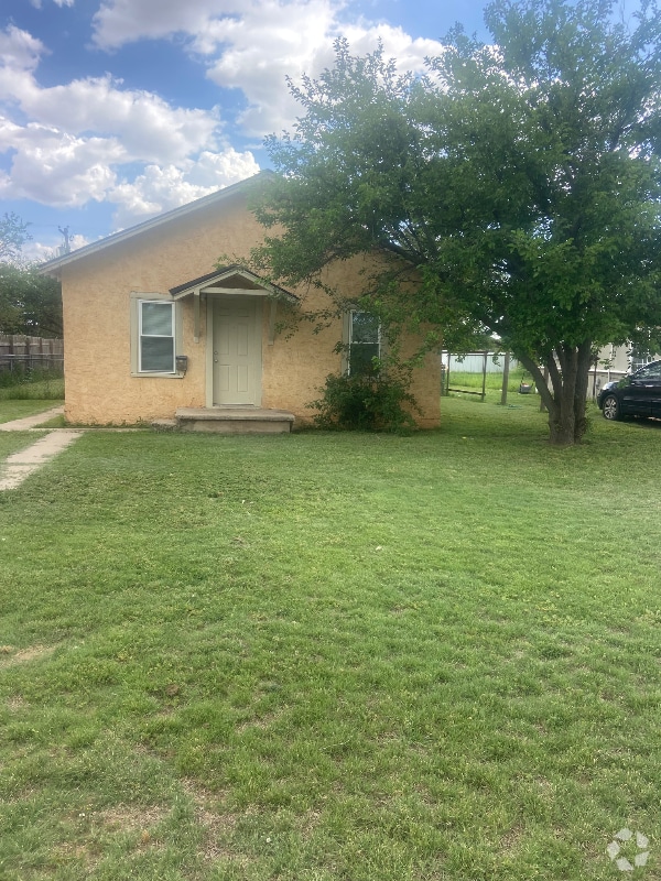 Building Photo - 904 8th Ave Rental