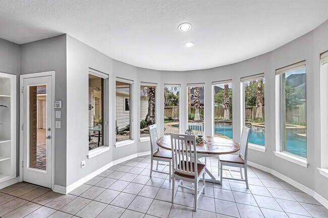 Photo - 22311 Baron Cove Ln