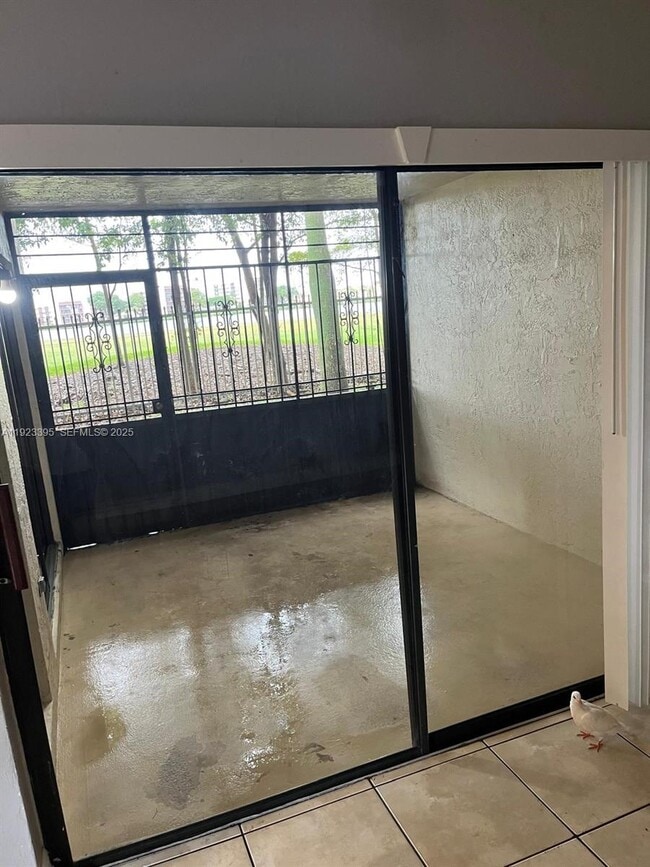 Photo - 20320 NE 3rd Ct Unit 7