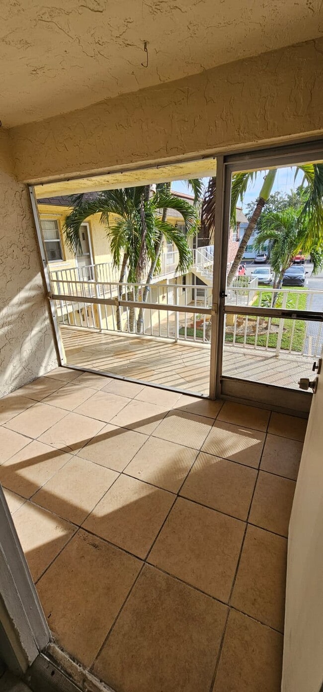 Photo - 2060 NW 81st Ave