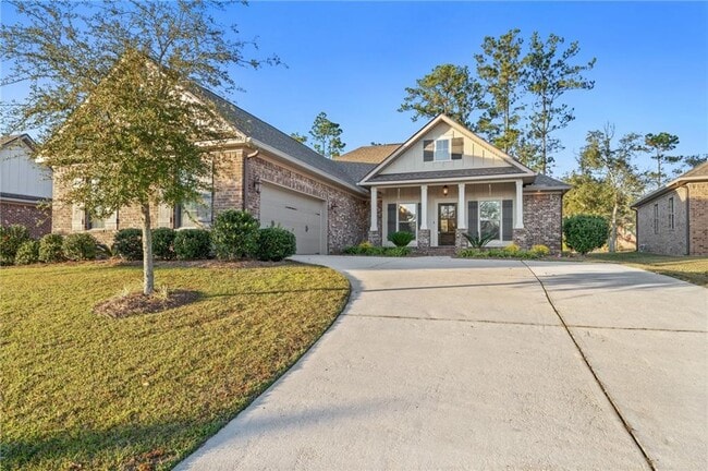 Photo - 7817 Hemlock St