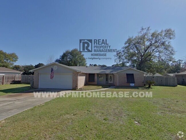 Building Photo - Spacious 4-Bedroom Home with Office and La...