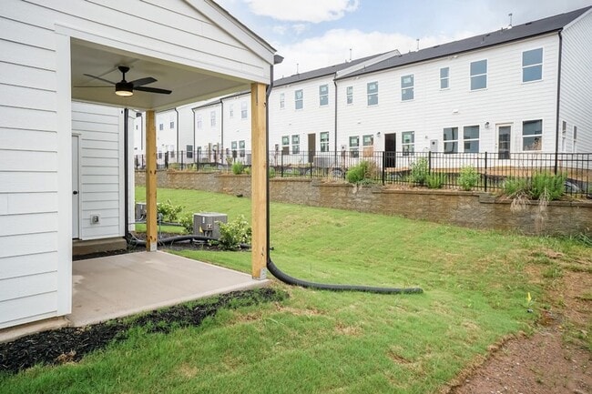 2121 Titanium Rock Rd