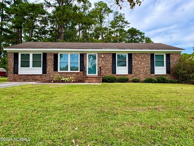 Photo - 219 Stratford Rd