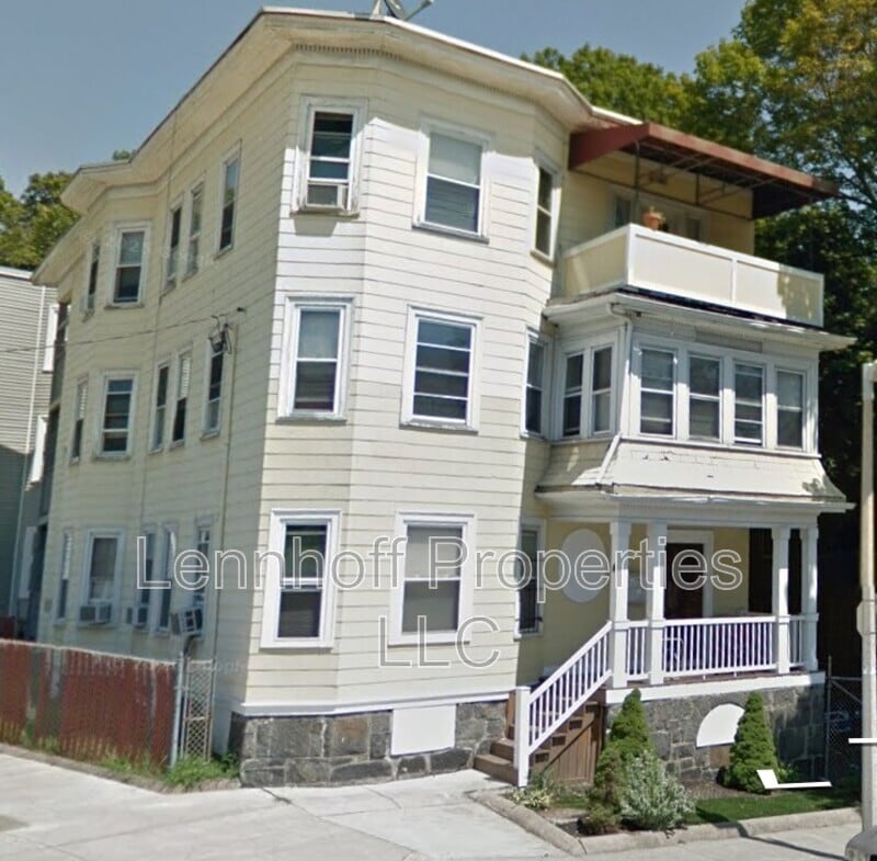 Photo - 4 Glenway St Unit 1-1