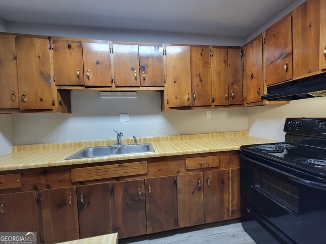 Photo - 422 GA Hwy 211 Unidad F