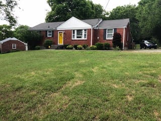 Front Yard - 633 Bel Air Dr
