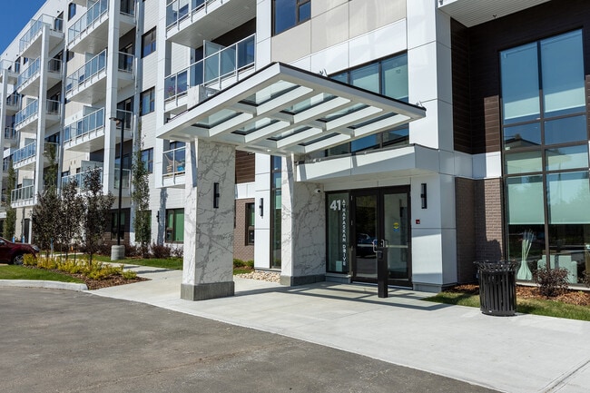 Telford Mews at Leduc Village