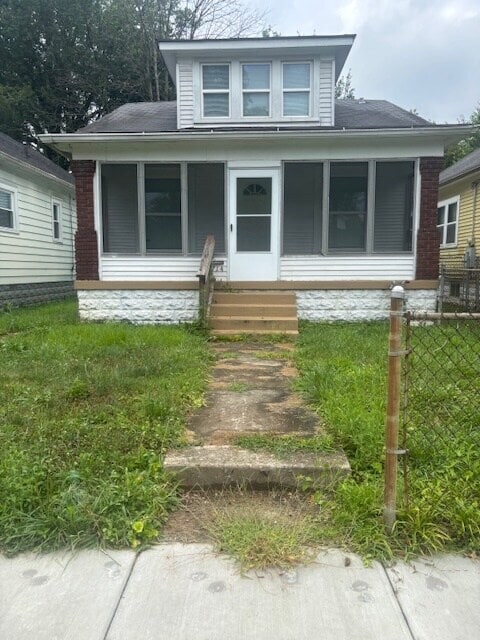Building Photo - 714 S 42nd St Rental