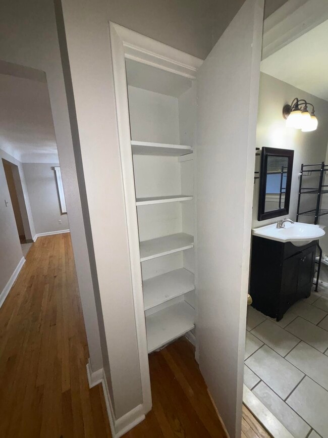 Photo - 12116 Columbia Ave