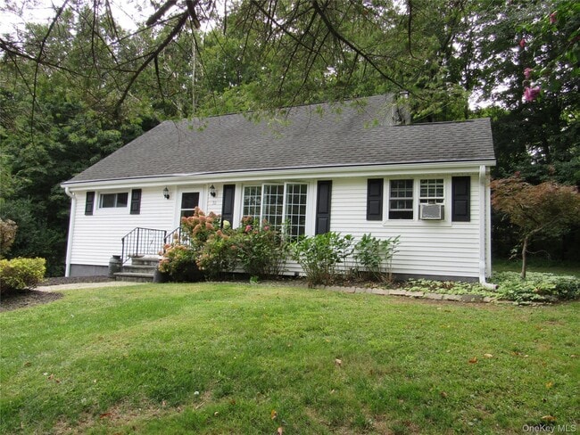 Building Photo - 30 Craigville Rd Rental