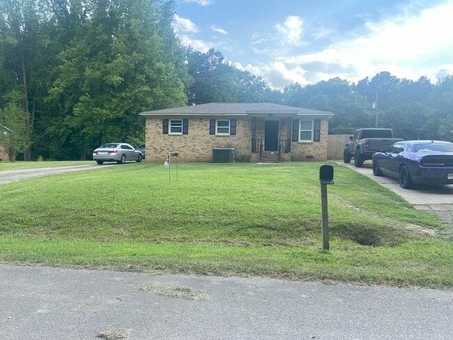 Front Street View - 2017 Garland Trail Ln Apartamentos Unidad 2019