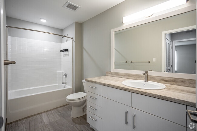 2BR, 2BA - 1,200SF - Second Bathroom