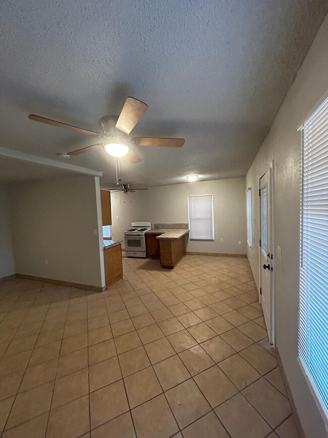 Photo - 2403 22nd Pl