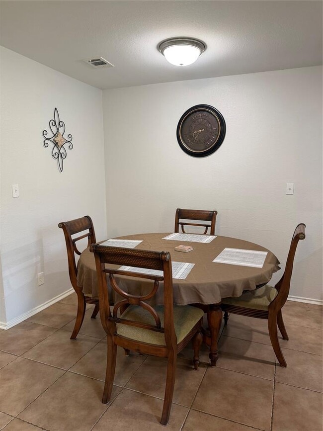 Photo - 16010 Fitchburg Cir