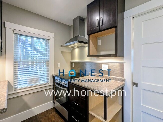 Photo - 18 Warren St Unidad 3