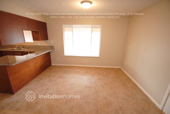 Photo - 514 E Westchester Dr