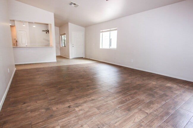 1379 Allerton Way