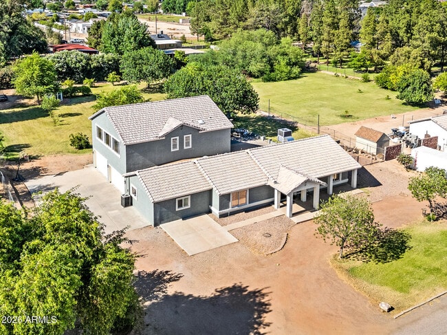 Building Photo - 6634 N 176th Ave