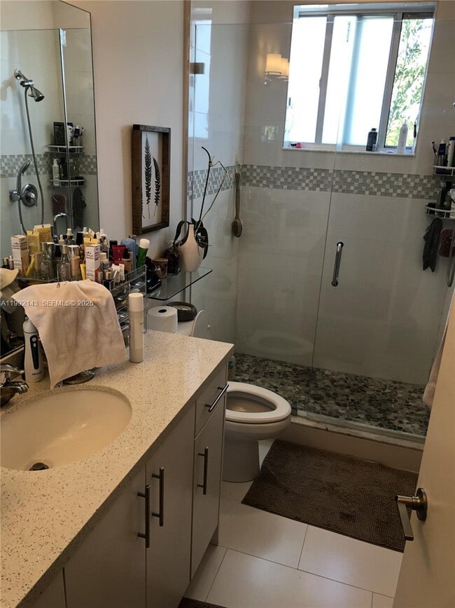 Photo - 2601 NE 212th Terrace Unidad 104