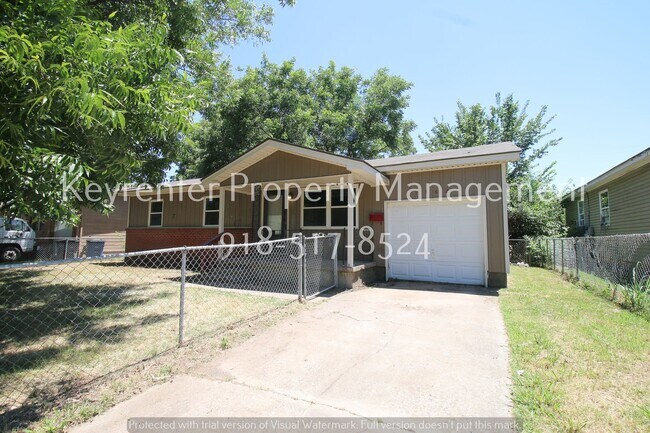 Photo - 3 Bedroom 1 Bathroom with Attached Garage and Fenced in Yard, Available 8/15!