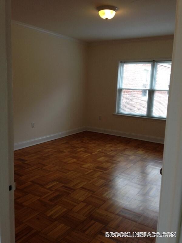 Photo - 117 Thornton Rd