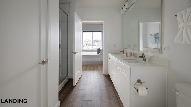 Photo - 1801 Patterson St Unidad 424