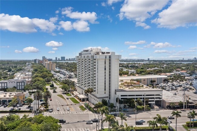 Photo - 13499 Biscayne Blvd Unit 703