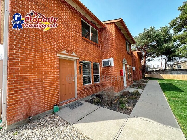 Photo - 6474 W Douglas St