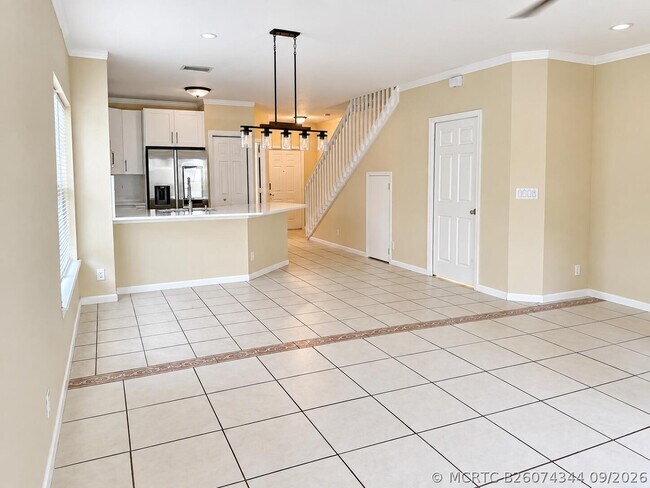 6958 Oak Bridge Ln