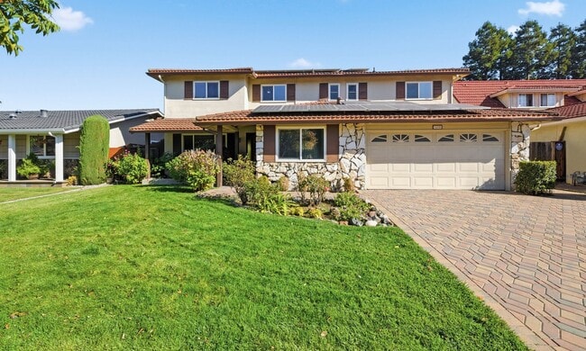 Building Photo - Spacious 5 Bedroom Home with Cupertino Sch...