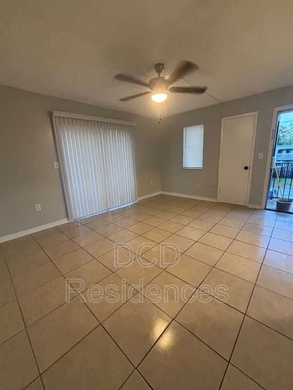 Photo - 3202 S Orlando Dr