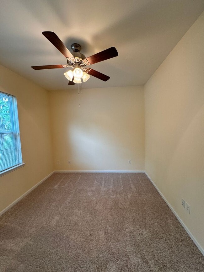 Photo - 4BR/3BA Home in Winding Walk